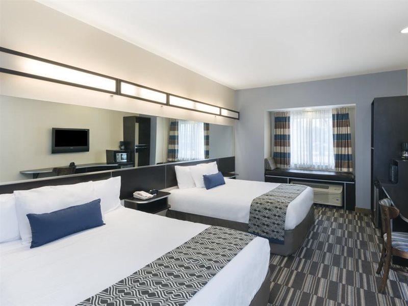 Microtel Inn And Suites Baton Rouge Airport Εξωτερικό φωτογραφία